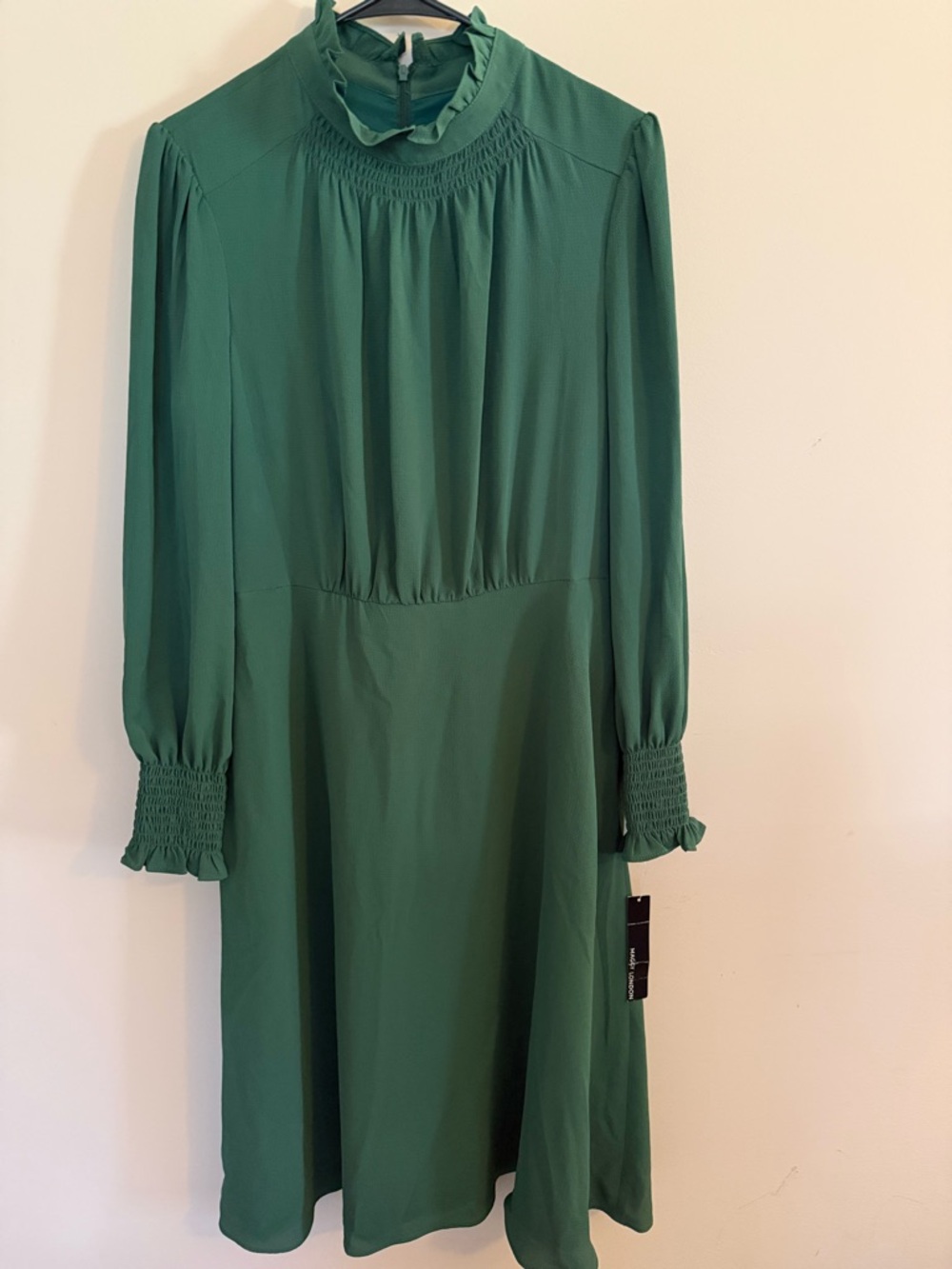 NWT Maggy London Green Long Sleeve Smocked Neck Dress